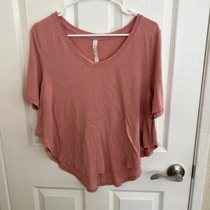 Lululemon Blush T-Shirt